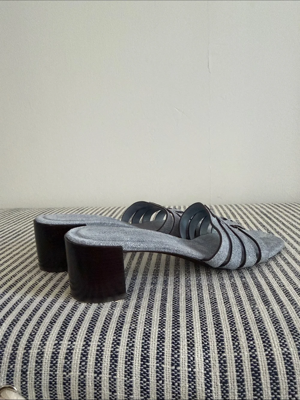 Tory Burch chic gray